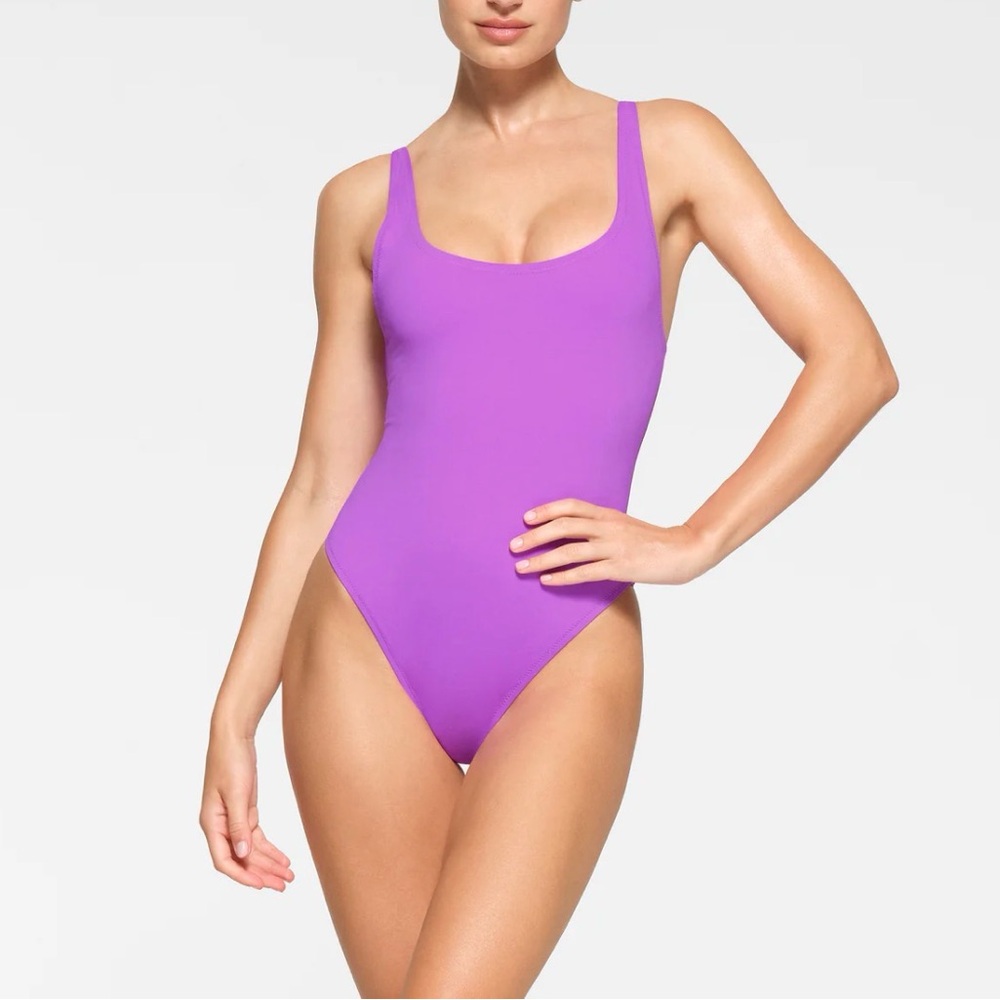 SKIMS Scoop-Neck One-Piece Swimsuit in Violet